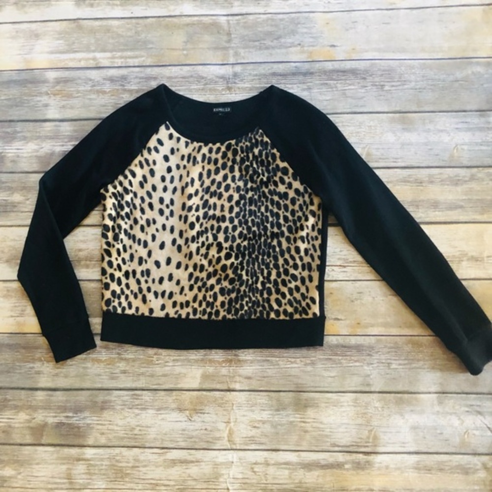 Girls gorgeous leopard print sweater! Size 14